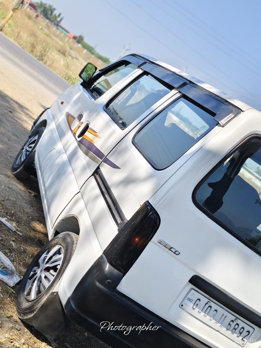 મારૂતિ સુઝુકી ઈકો - Cars - Una - Image 3