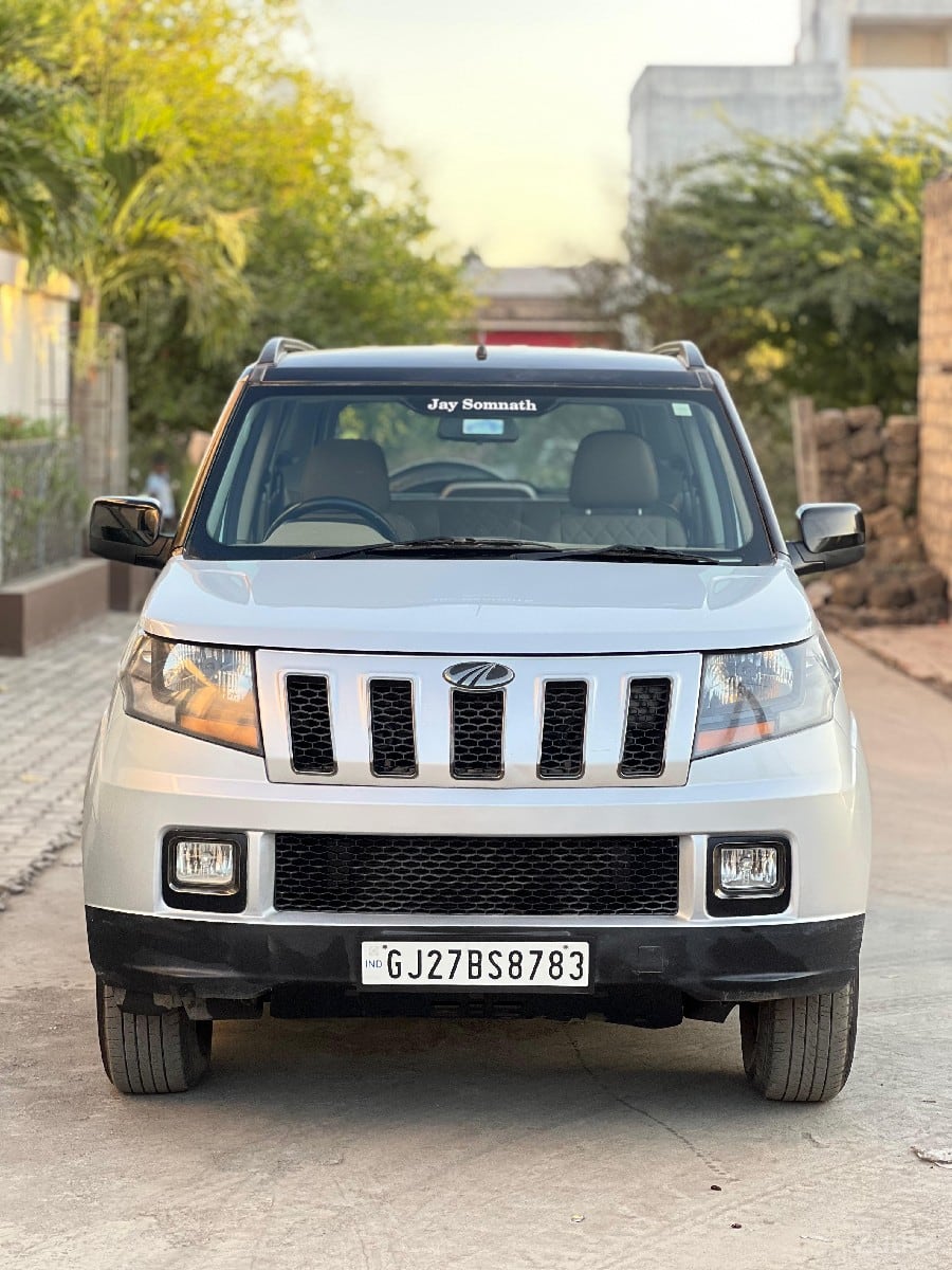 Mahindra Tuv 300 T10 Diesel Mahindra Tuv 300 T10 Diesel
