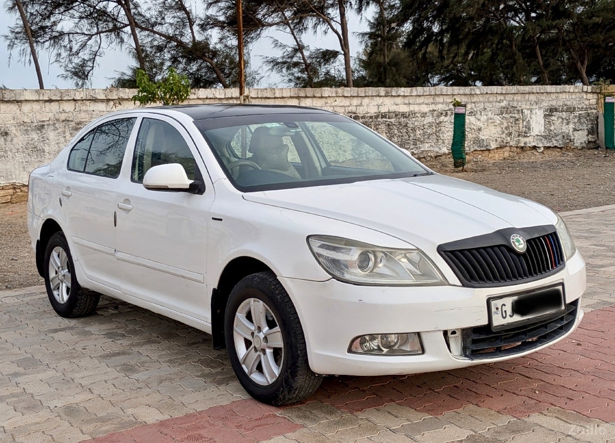 2012 SKODA LAURA DIZAL - કાર - ભાણવ - Image 2