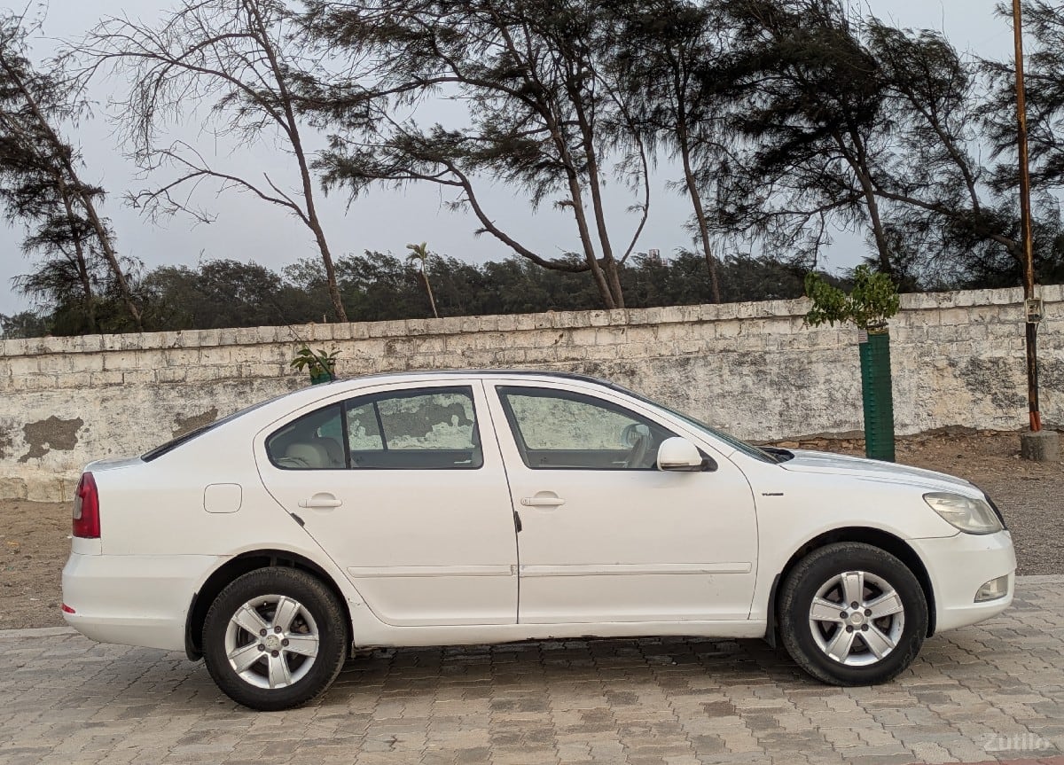 2012 SKODA LAURA DIZAL - કાર - ભાણવ - Image 3