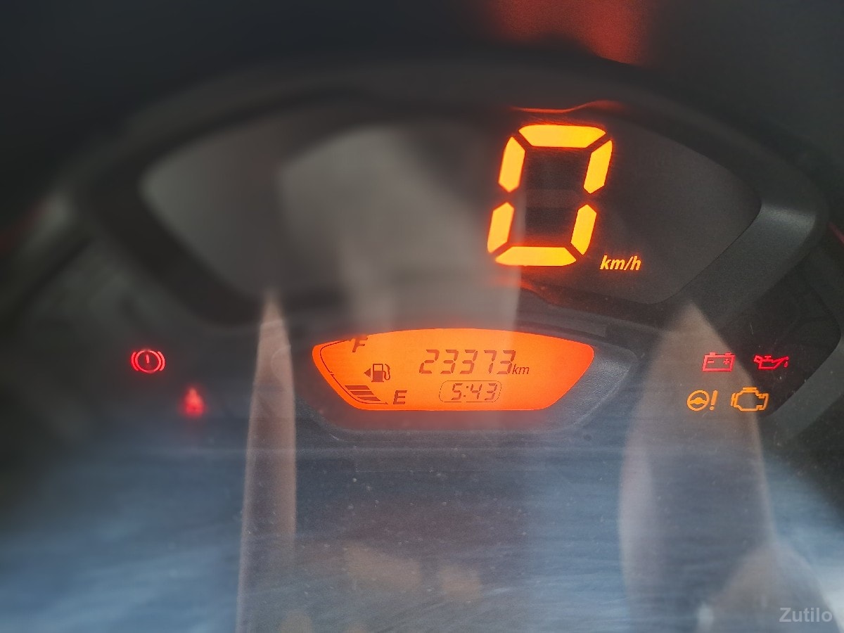 Maruti Suzuki s-presso vxi petrol - Cars - Keshod - Image 5