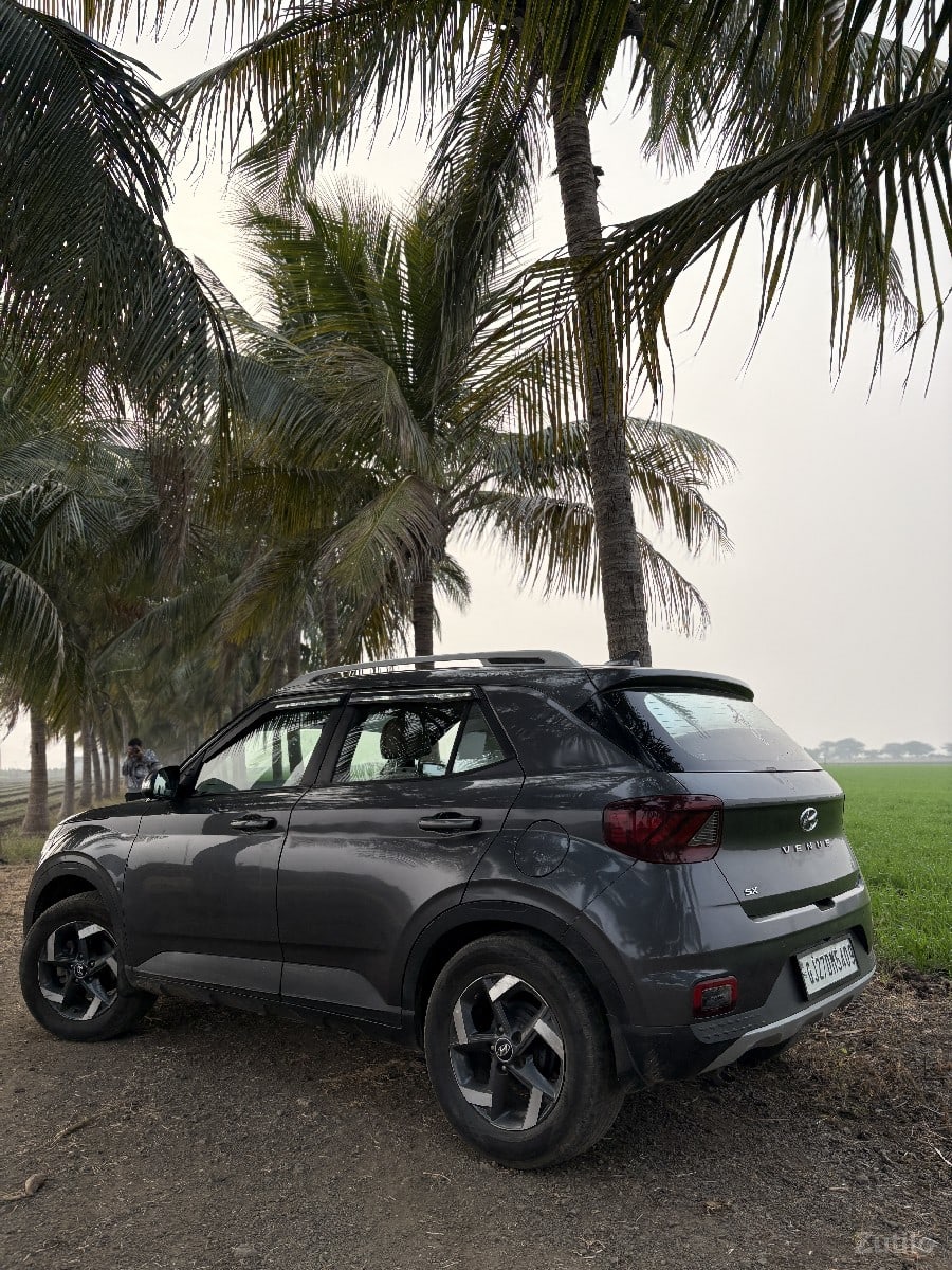 venue - Cars - Amreli City - Image 5