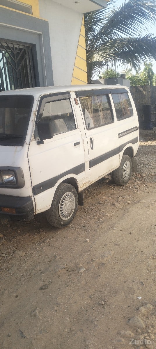 maruti omini cng