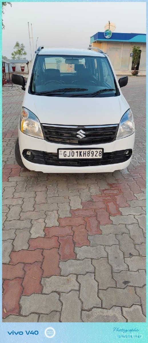 મોડલ 2011 મોડલ 2011