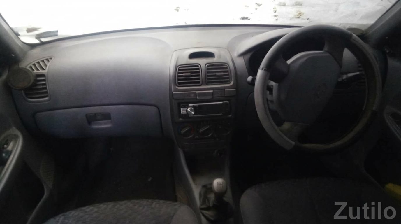2005 Hyundai Accent GLS Sedan - કાર - ધોળકા - Image 3