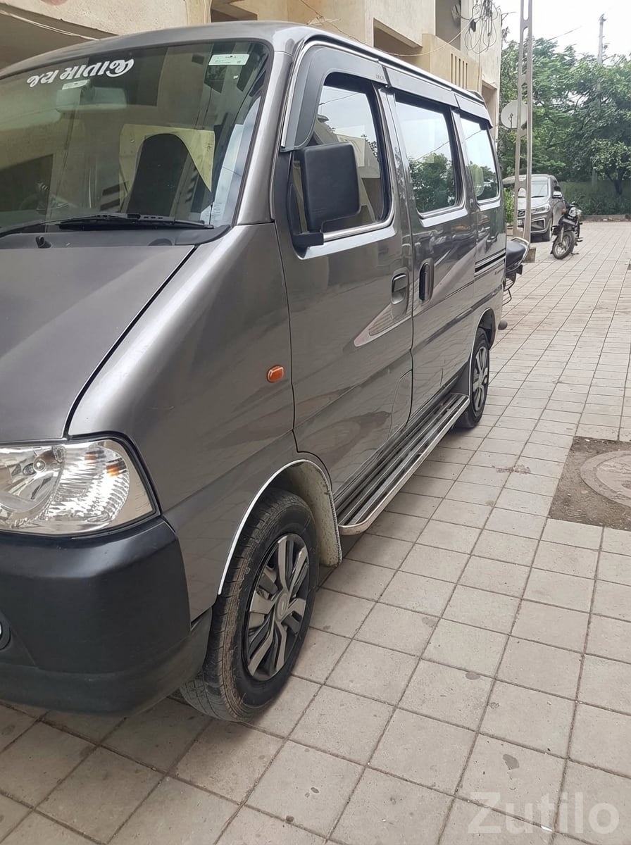 Maruti Eeco Grey – Reliable Family Van - કાર - રાજકોટ શહેર - Image 4