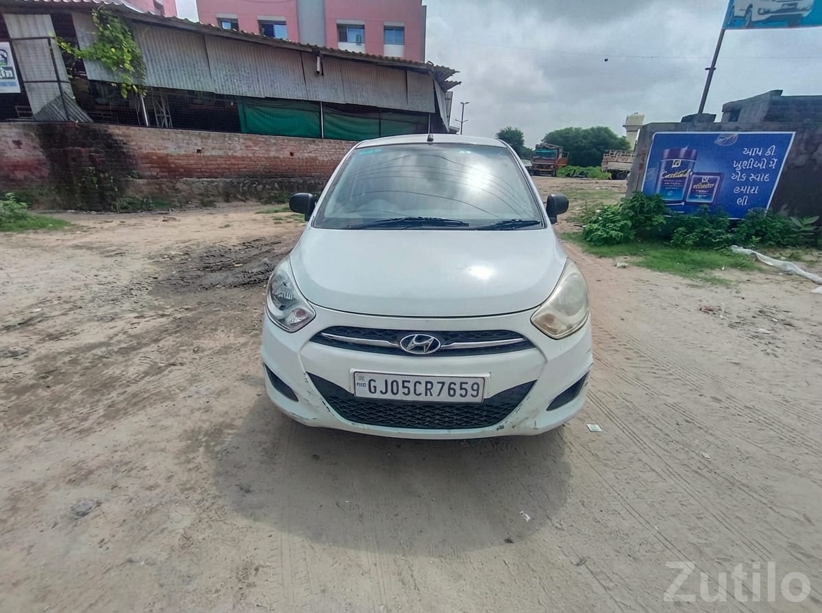 Hyundai i10 Era 1.1 Petrol – White Hatchback