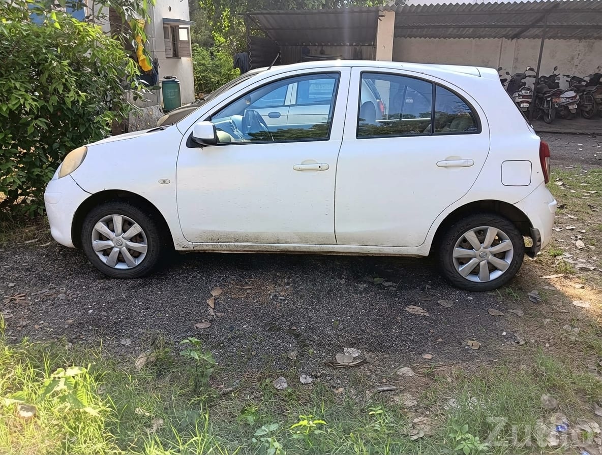 Nissan Micra 2011 White Hatchback