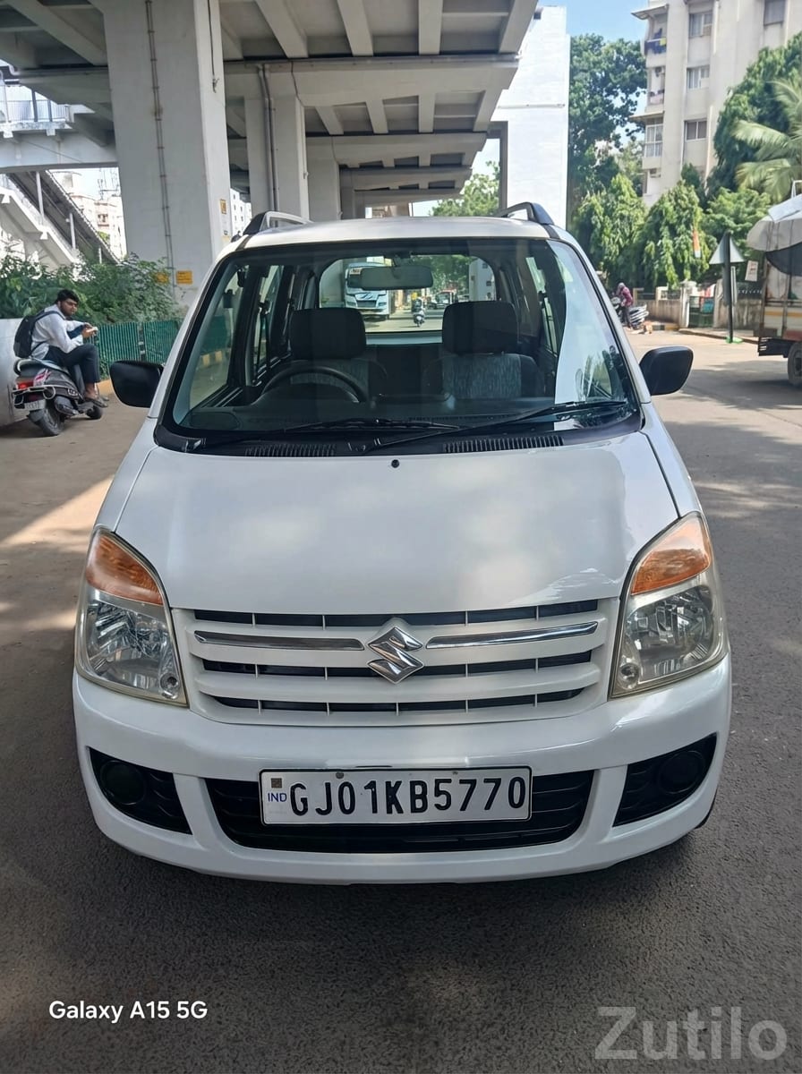 Maruti WagonR LXi CNG – White Family Car - Cars - Ahmedabad City - Image 2
