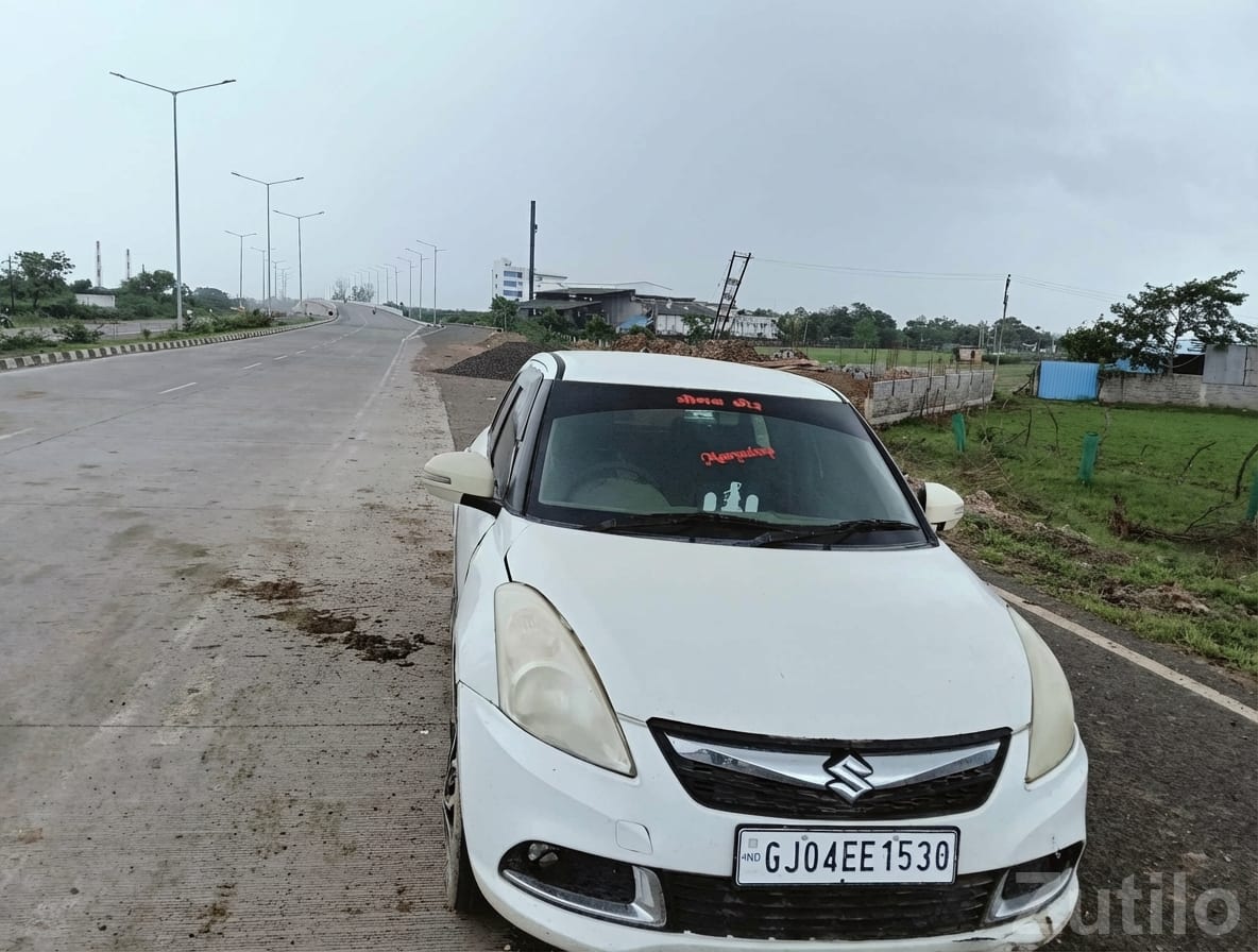 White Swift Dzire Diesel – Well Maintained - કાર - ભાવનગર શહેર - Image 3