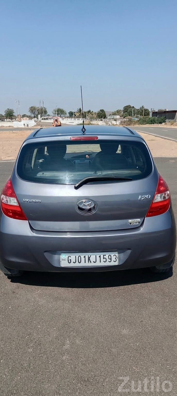Hyundai i20 Asta Top Model, Clean Interior - Cars - Jasdan - Image 3