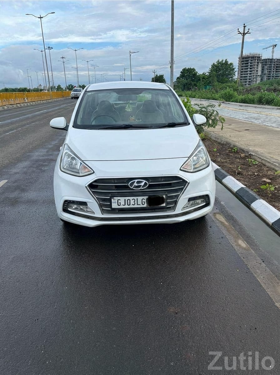 Hyundai Xcent White Sedan – Well Maintained