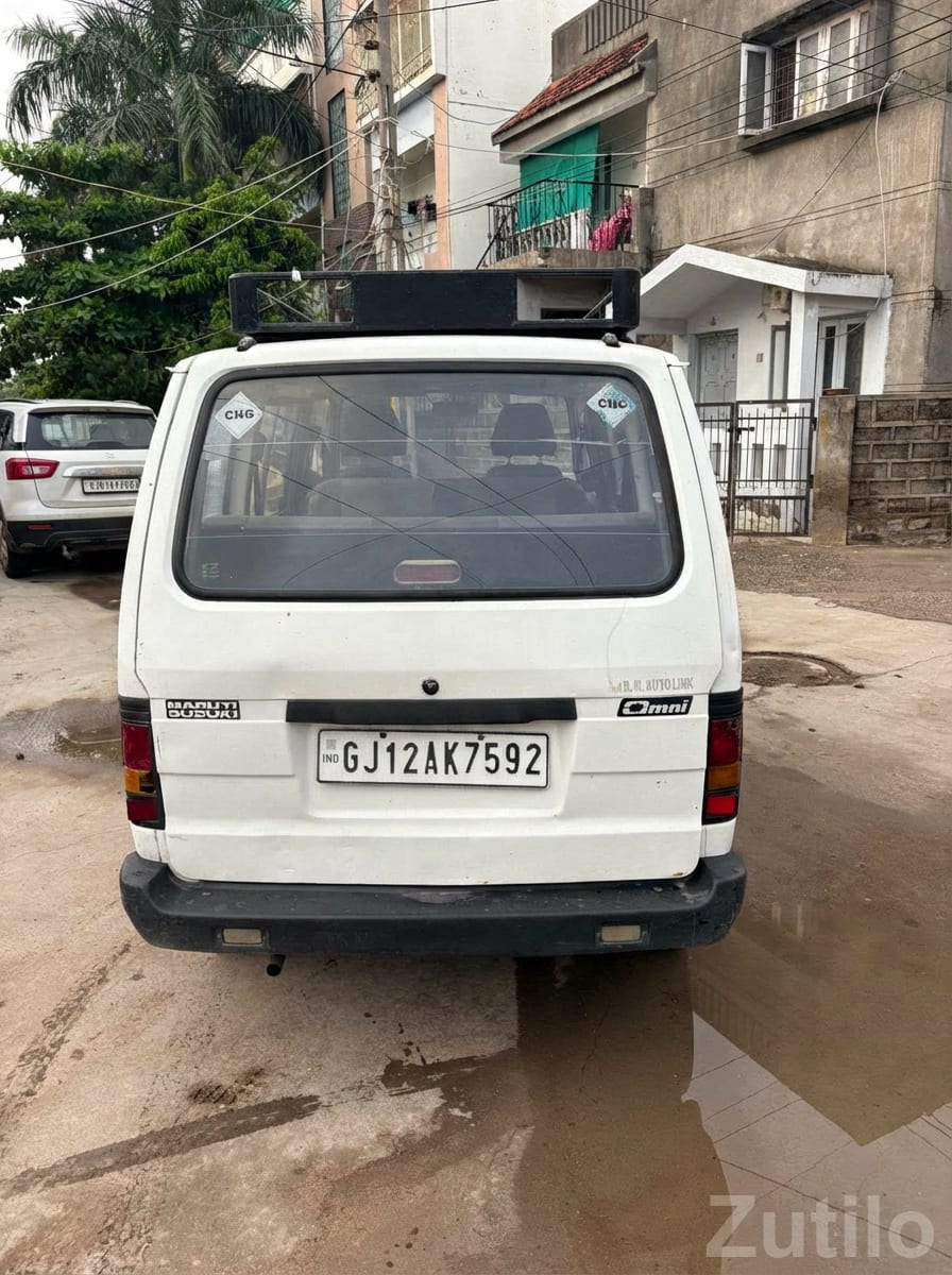 Used Maruti Omni Van with Roof Carrier - કાર - માંડવી - Image 3
