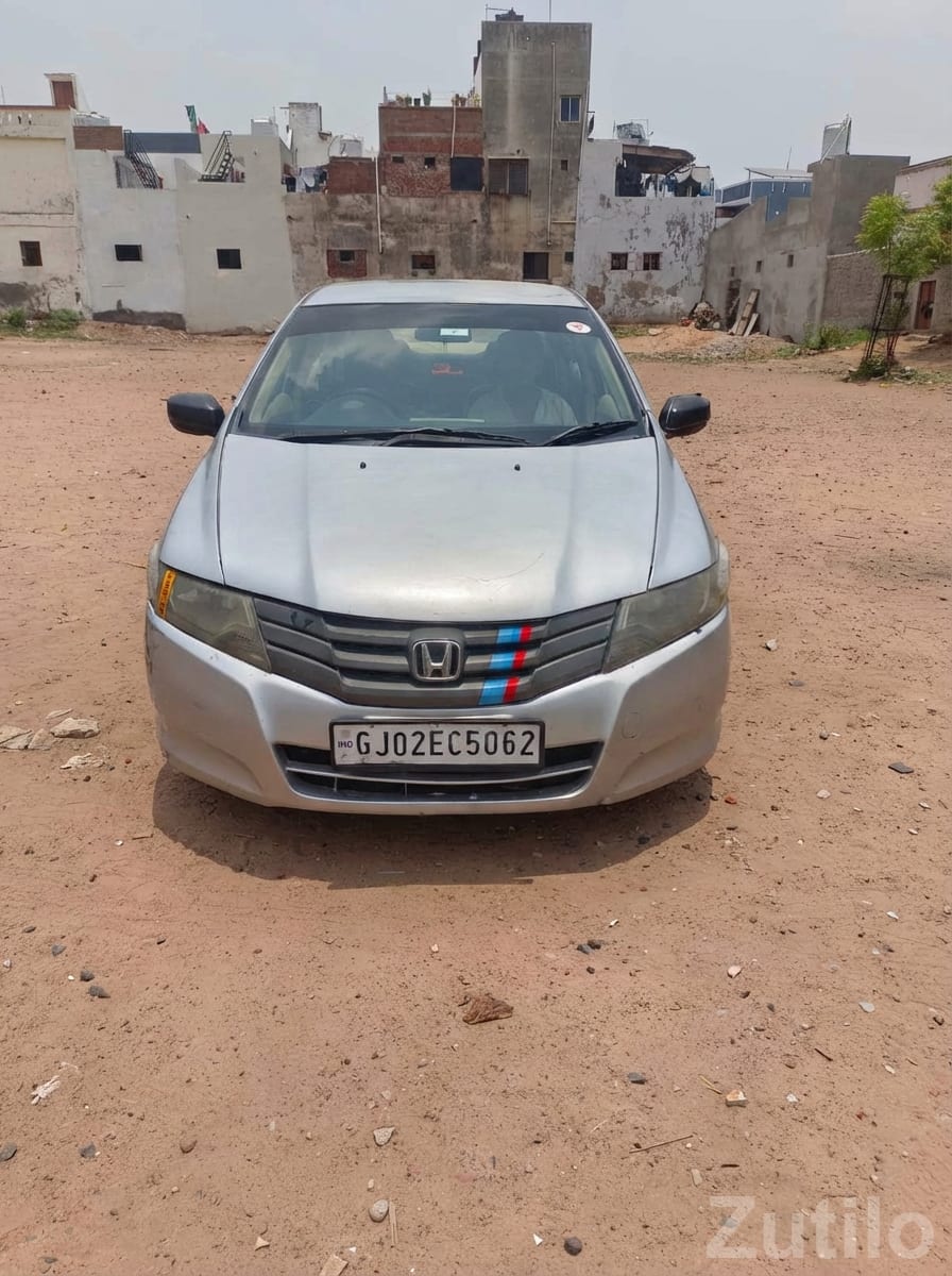 Honda City i-VTEC With Touchscreen Media - કાર - વડોદરા શહેર - Image 3