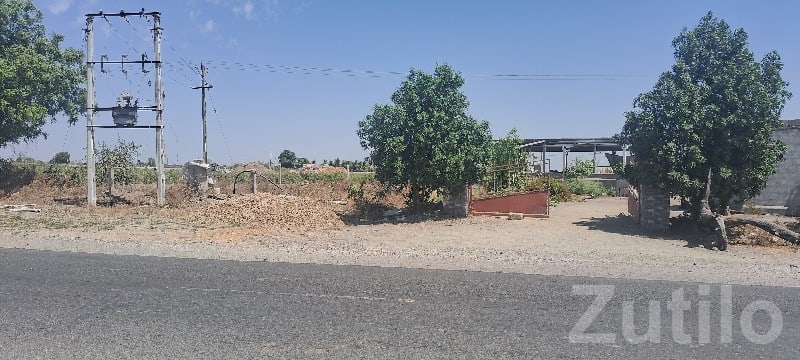 Road Touch Agricultural Plot in Upleta Road Touch Agricultural Plot in Upleta