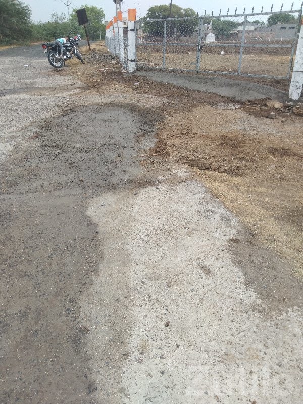 1 Acre Fertile Land with Well, Dhrol