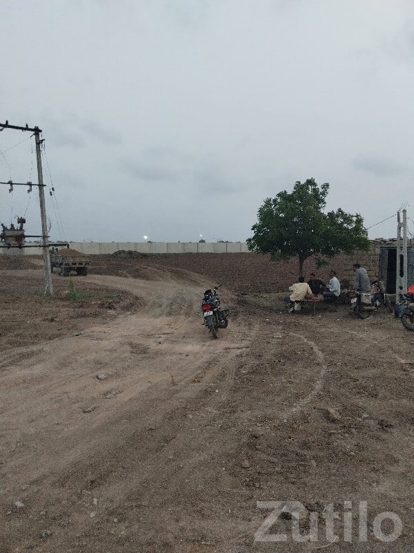 Road Touch Open Plot in Kutiyana - Land & Plots - Kutiyana - Image 3