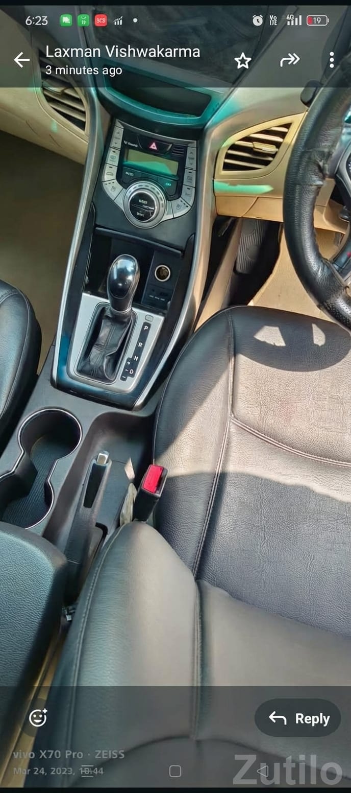 Hyundai Elantra Automatic with Leather Seats - કાર - દસ્ક્રોઇ - Image 2