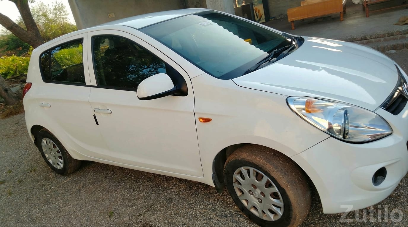 Hyundai i20 Magna Petrol CNG Hybrid White - Cars - Jamjodhpur - Image 3