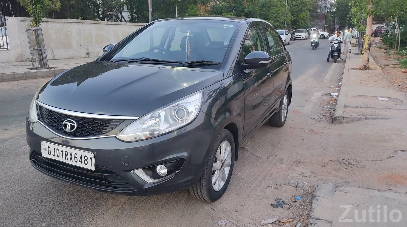 Tata Zest Grey Sedan in Good Condition - કાર - અમદાવાદ શહેર - Image 3