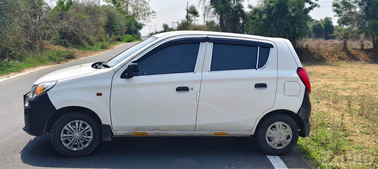 2021 Alto Tour Petrol & CNG – White