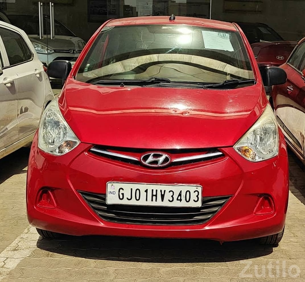 Hyundai Eon 2017 Red Hatchback Hyundai Eon 2017 Red Hatchback