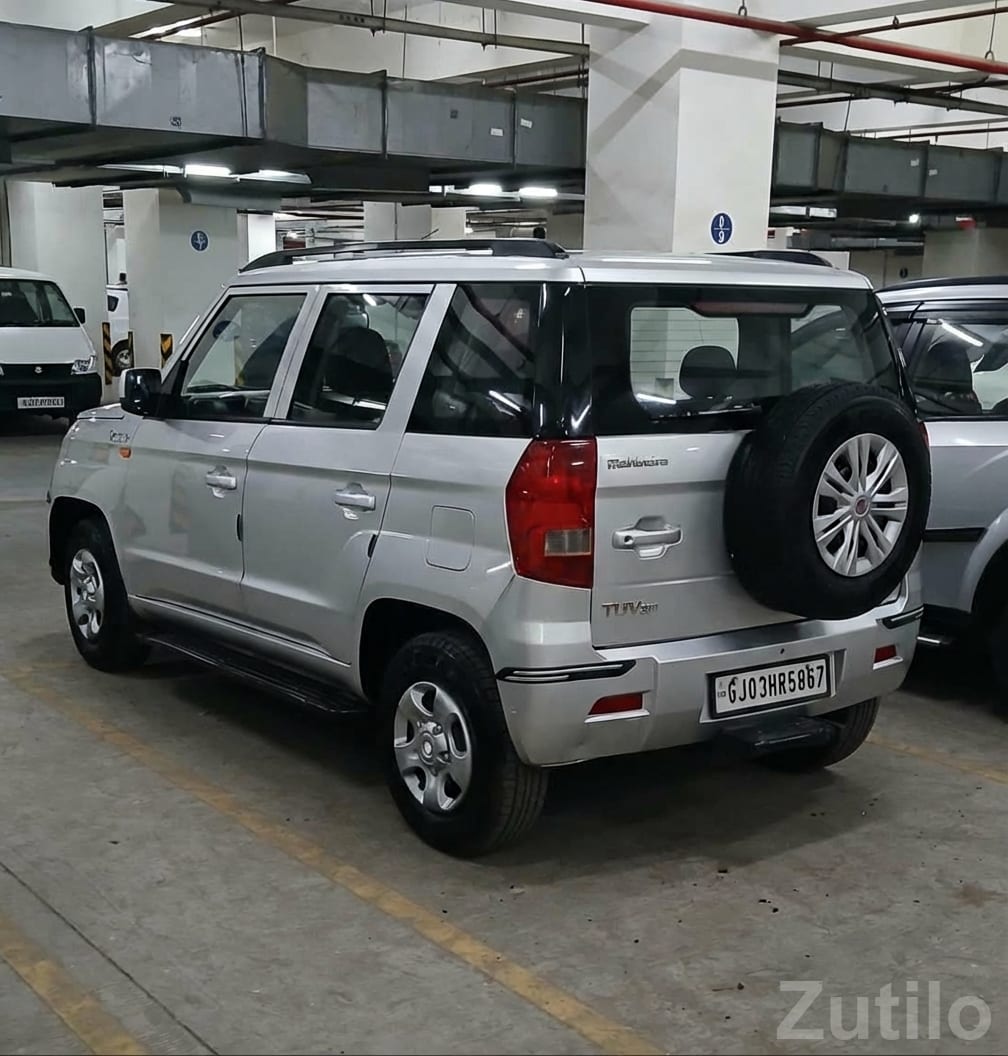 Mahindra TUV 300 7‑Seater Diesel SUV - કાર - અમદાવાદ શહેર - Image 4