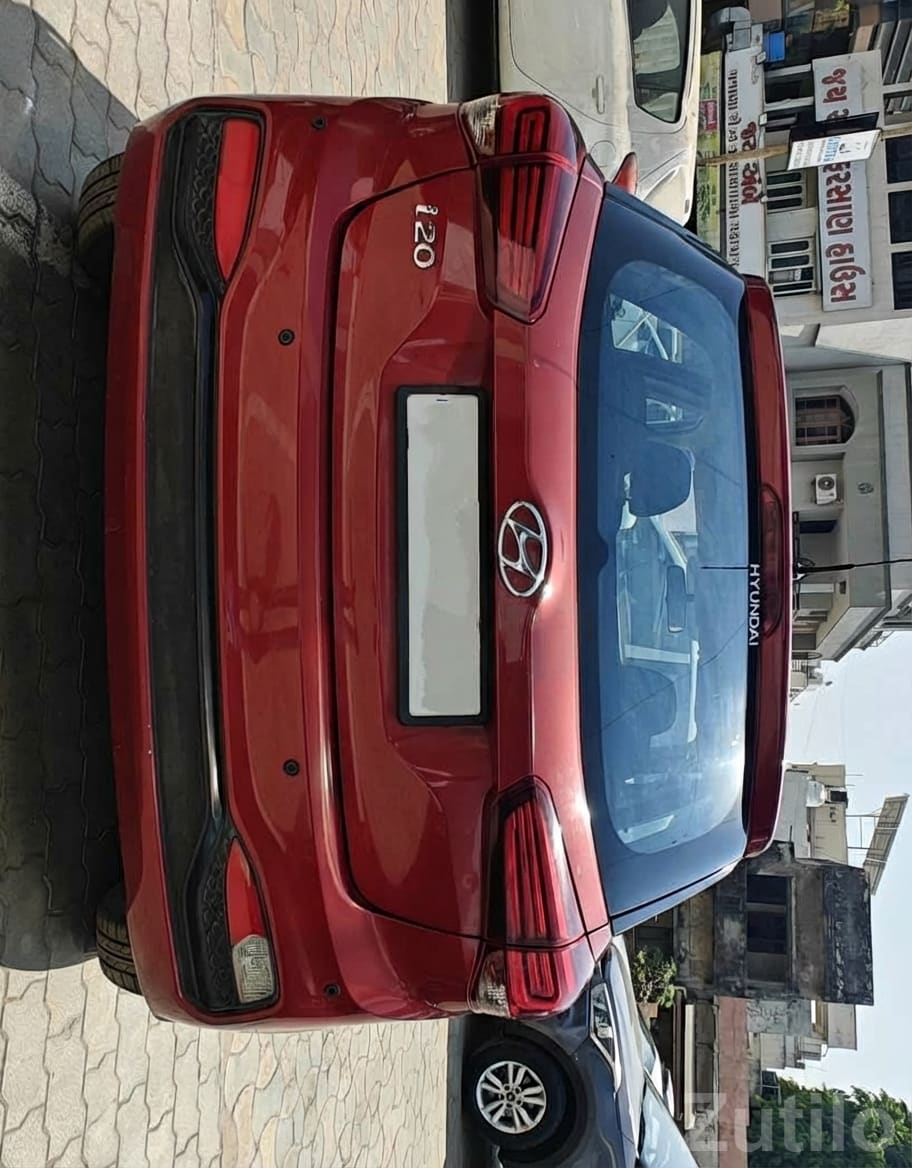 Red Hyundai i20 Sporty Hatchback Red Hyundai i20 Sporty Hatchback