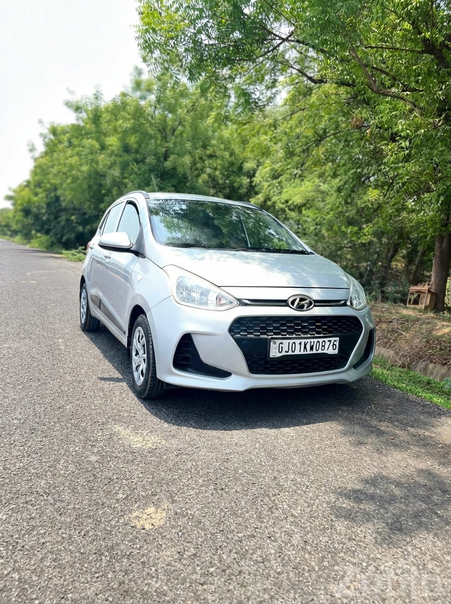 2019 Hyundai Grand i10 Auto, 1st Owner - કાર - અમદાવાદ શહેર - Image 2