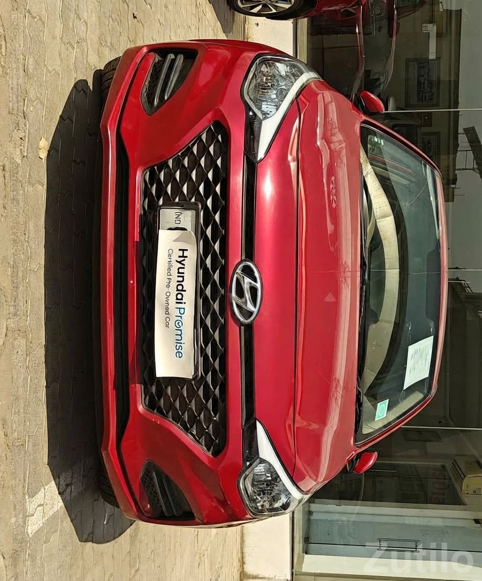 Red Hyundai i20 Sporty Hatchback - કાર - અમદાવાદ શહેર - Image 2