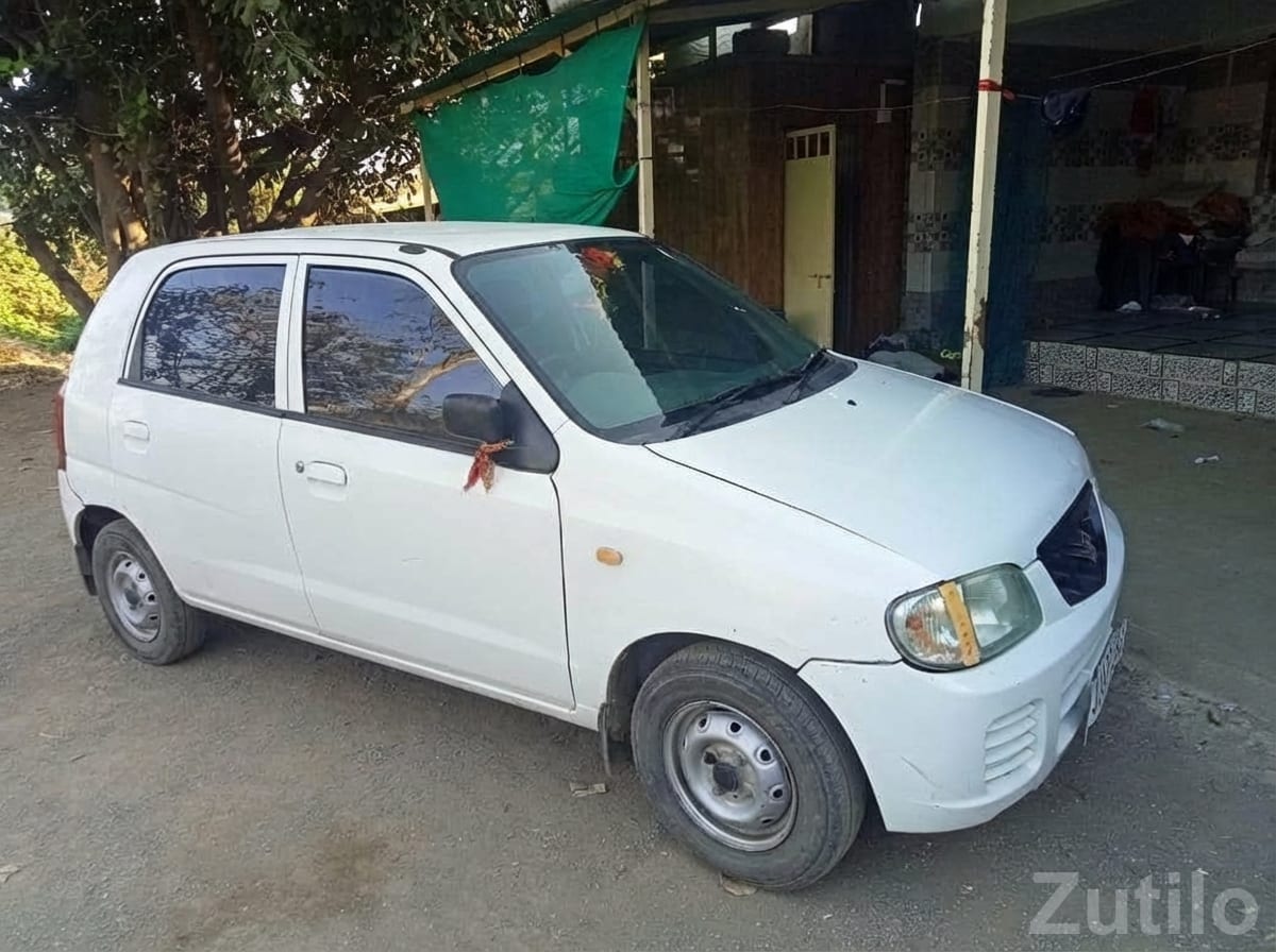 White Maruti Alto LXI Used Car White Maruti Alto LXI Used Car