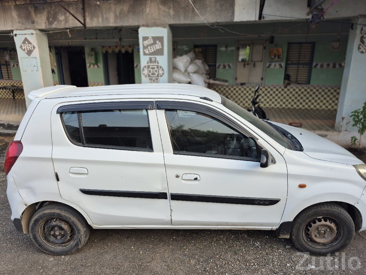 White Maruti Suzuki Alto 800 for Sale - કાર - વિસાવદર - Image 2