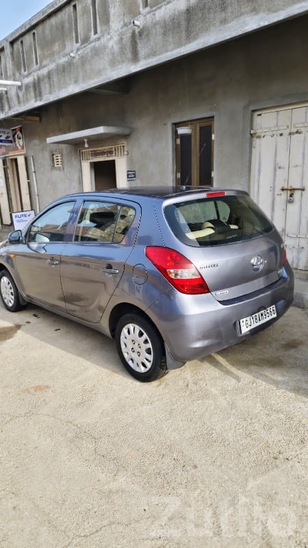 Hyundai i20 Magna Grey Hatchback - કાર - ધોરાજી - Image 2