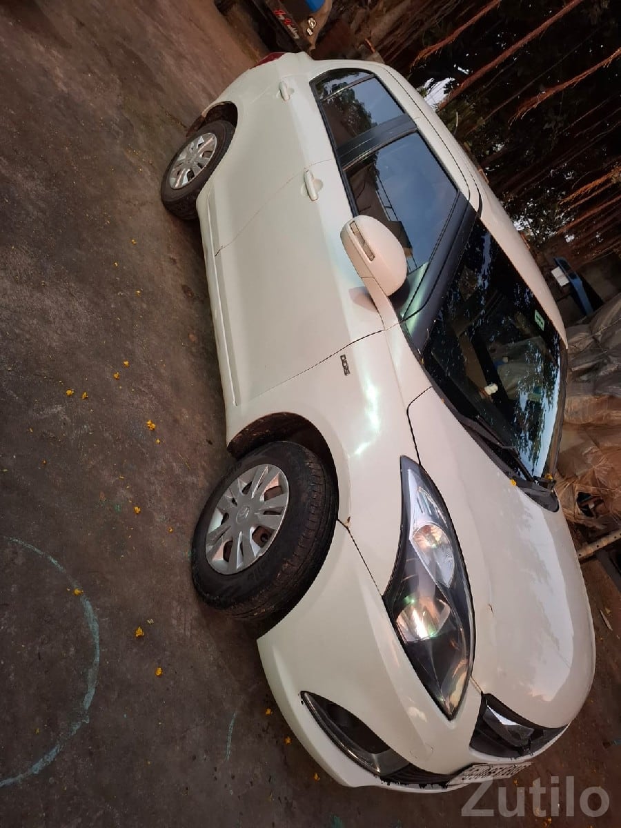 Maruti Swift Dzire VDi White Sedan - Cars - Bhanvad - Image 3