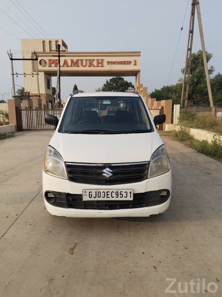 White WagonR VXI – Reliable Family Car - Cars - Mendarda - Image 2
