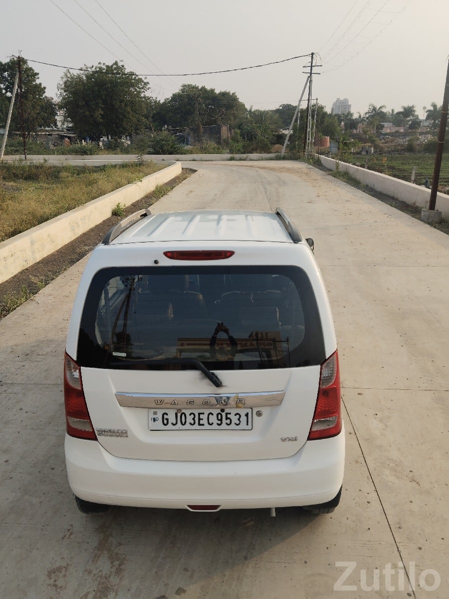 White WagonR VXI – Reliable Family Car - Cars - Mendarda - Image 3
