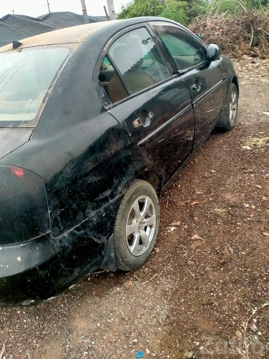 2007 Used Car with Good Tyres - Cars - Bhanvad - Image 2