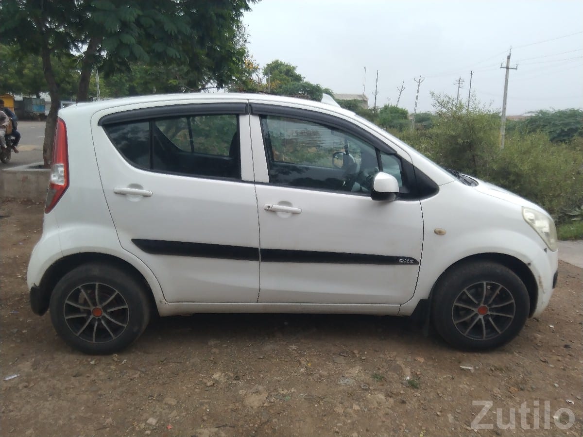 White Suzuki Ritz Used Car for Sale - Cars - Jafrabad - Image 3