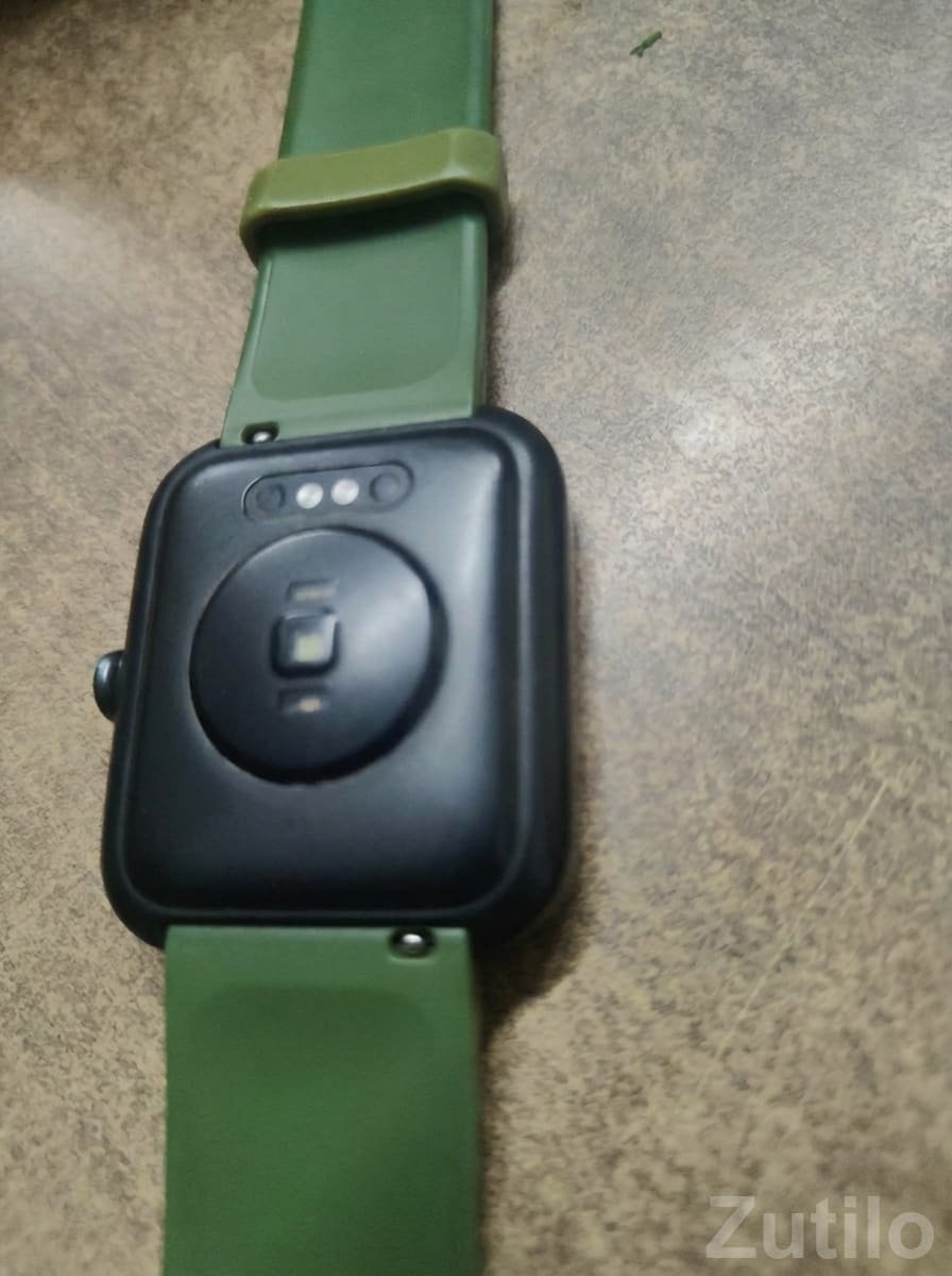boAt Smart Watch with Green Strap - Smart Watches - Ahmedabad City - Image 2