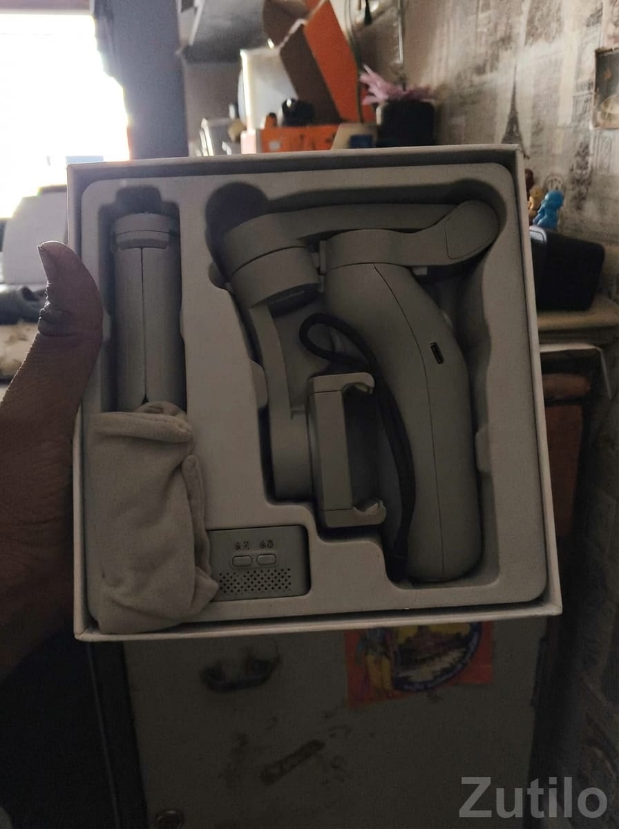 Digitek 3-Axis Foldable Smartphone Gimbal - Mobile Phones - Daskroi - Image 2