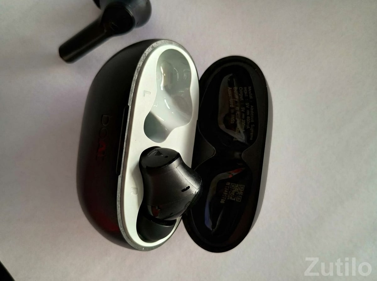 boAt Black Wireless Earbuds with Case - Accessories - Anand City - Image 4