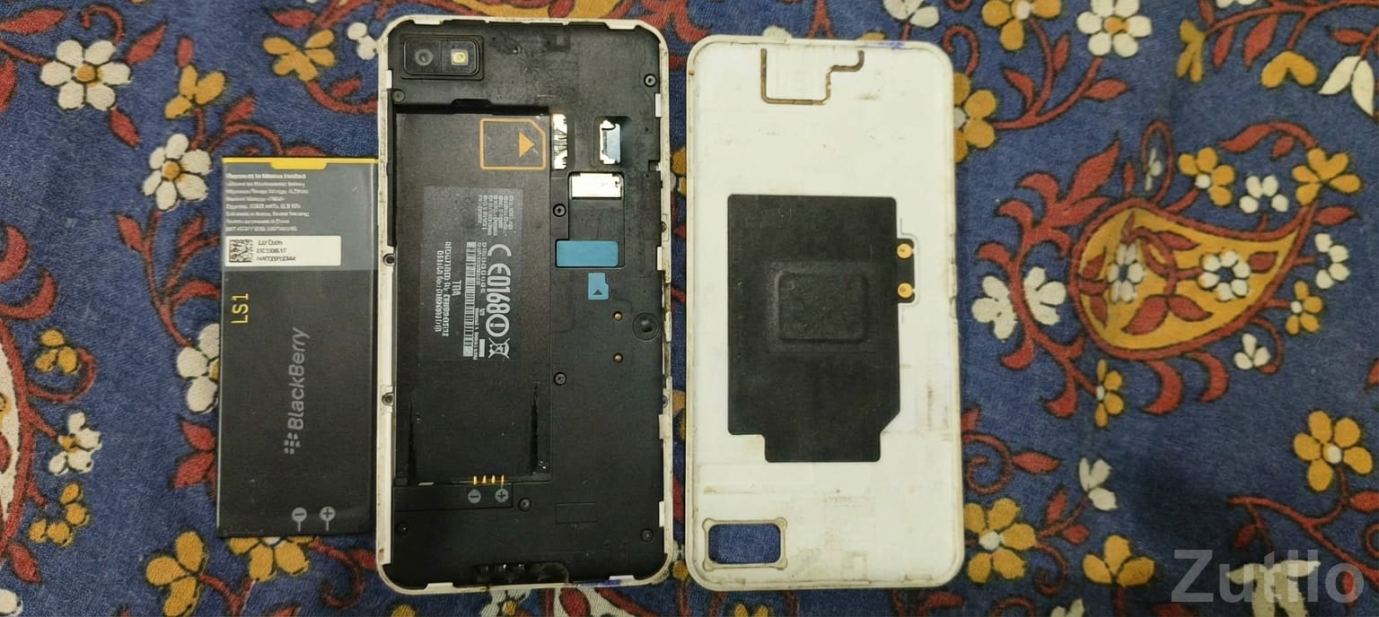 Used Dual SIM Android Phone Body - Mobile Phones - Ahmedabad City - Image 3