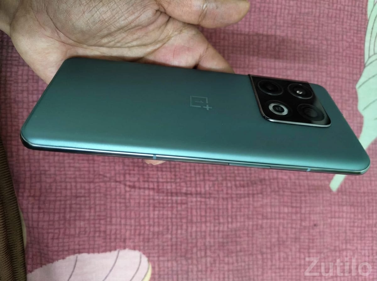 OnePlus 10 Pro 8GB 128GB – Clean Display - Mobile Phones - Gandhinagar City - Image 2