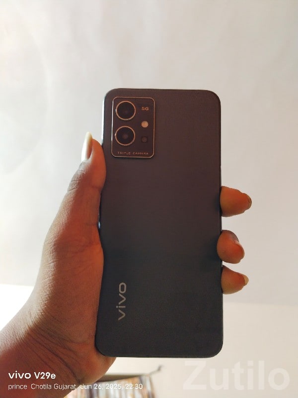 Vivo Y75 5G Triple Camera Phone - મોબાઇલ ફોન - ચોટીલા - Image 3