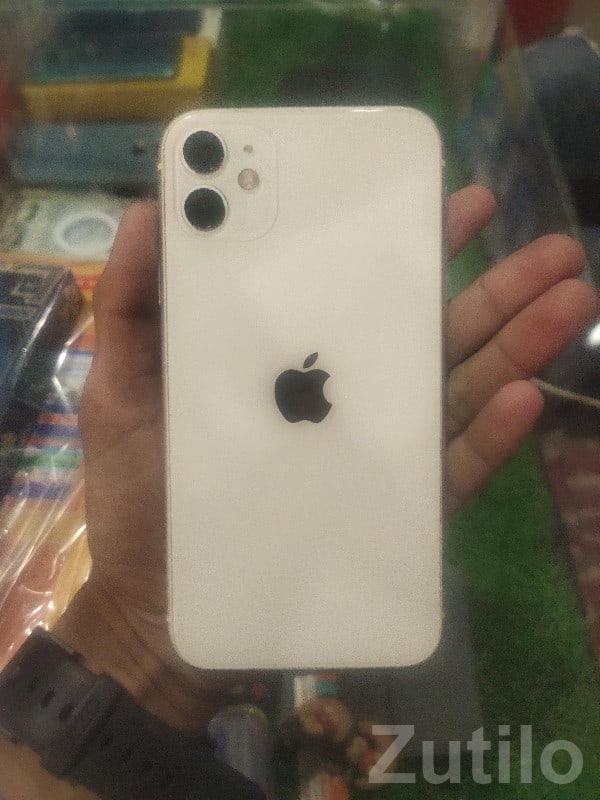 Apple iPhone 11 Used – Great Condition - Mobile Phones - Sutrapada - Image 3