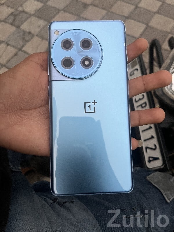 Sleek Blue 5G Android Smartphone - મોબાઇલ ફોન - રાજકોટ શહેર - Image 2