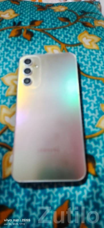 Vivo X60 Smartphone – Good Condition - Mobile Phones - Bhesan - Image 2