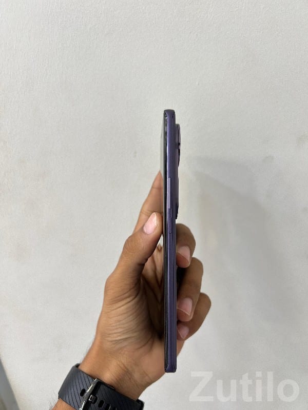 Vivo V40 Purple 5G Smartphone - મોબાઇલ ફોન - રાજકોટ શહેર - Image 2