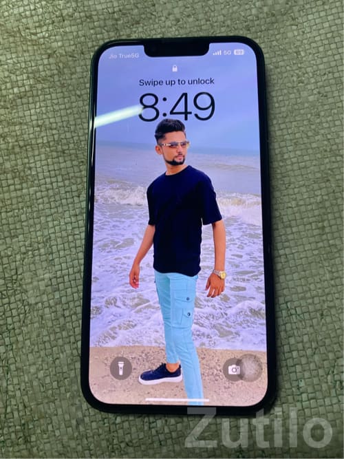 Apple iPhone 13 128GB Black – Great Condition Apple iPhone 13 128GB Black – Great Condition
