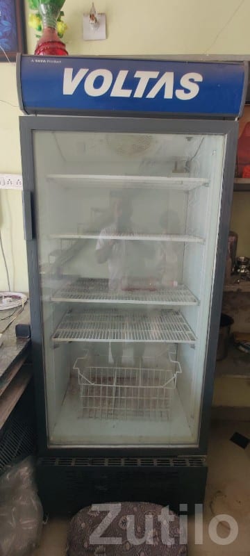 Voltas Single Door Display Fridge - મોબાઇલ ફોન - કુટિયાણા - Image 3